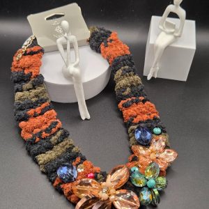 Collar 1603230600362MARRON